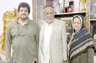 رسول خادم؛ پهلوانی در زمانه ضد پهلوان‌ها