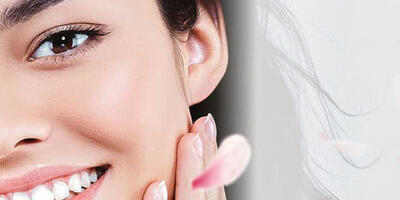 نگاهی به خواص گلاب و تاثیرات آن بر سلامت پوست - چی بپوشم