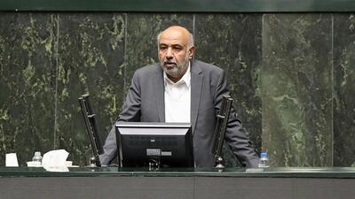 وزیر کار: افرادی که یارانه‌ آن‌ها حذف شده، برای دریافت کالابرگ نیازی به ثبت‌نام ندارند/ کسانی که چند سالی است یارانه نمی‌گیرند، بر اساس آخرین تغییر ساختار خانوار، از شنبه ثبت‌نام کنند تا ظرف ۳ روز کالابرگ آن‌ها شارژ شود