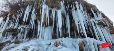 ببینید | آبشار برفی چال‌مگس در دارآباد تهران - کلبه سرگرمی