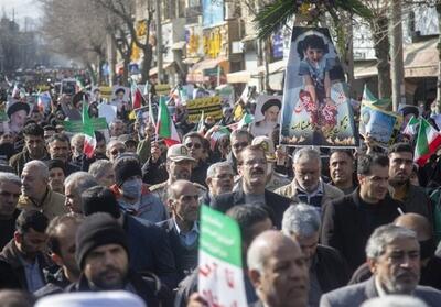 تشییع با شکوه شهیده خردسال  اغتشاشات اخیر در کرمانشاه - تسنیم