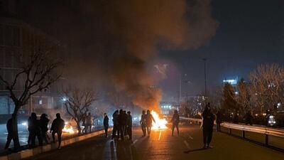 خانم هایی بودند که گلویشان را بریده بودند