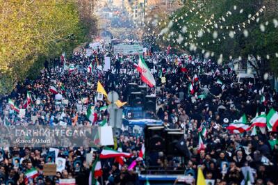 مردم امروز حس پیروزی دارند