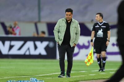 اخباری: بازار بازیکن ایرانی وحشتناک بالا بود/ برای راه رفتن لحظه‌ شماری می‌کنم